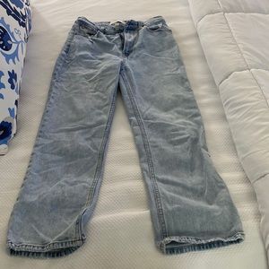 Abercrombie/Curve Love - Ankle Straight Ultra High Rise Jeans